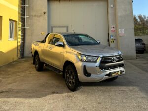 Toyota Hilux 2.4 Lounge